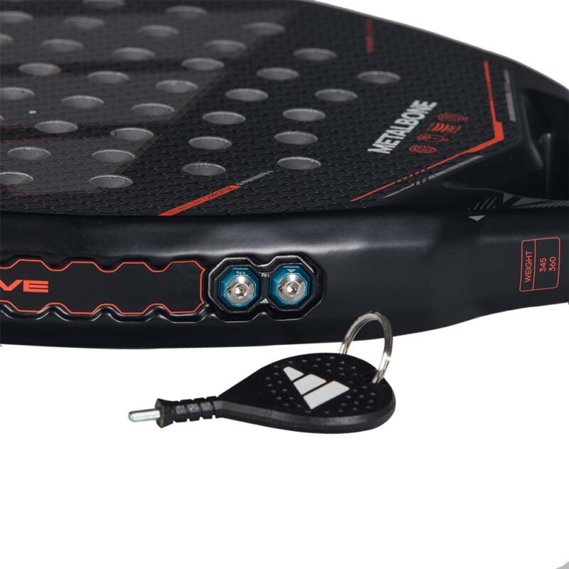 Metalbone-Tornillos-3 ADIDAS METALBONE 2026 012